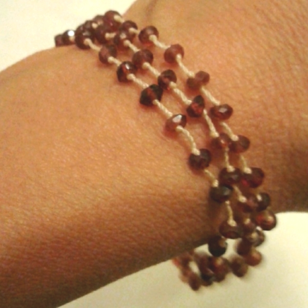STUNNING RED GARNET BRACELET - Picture 6 of 6